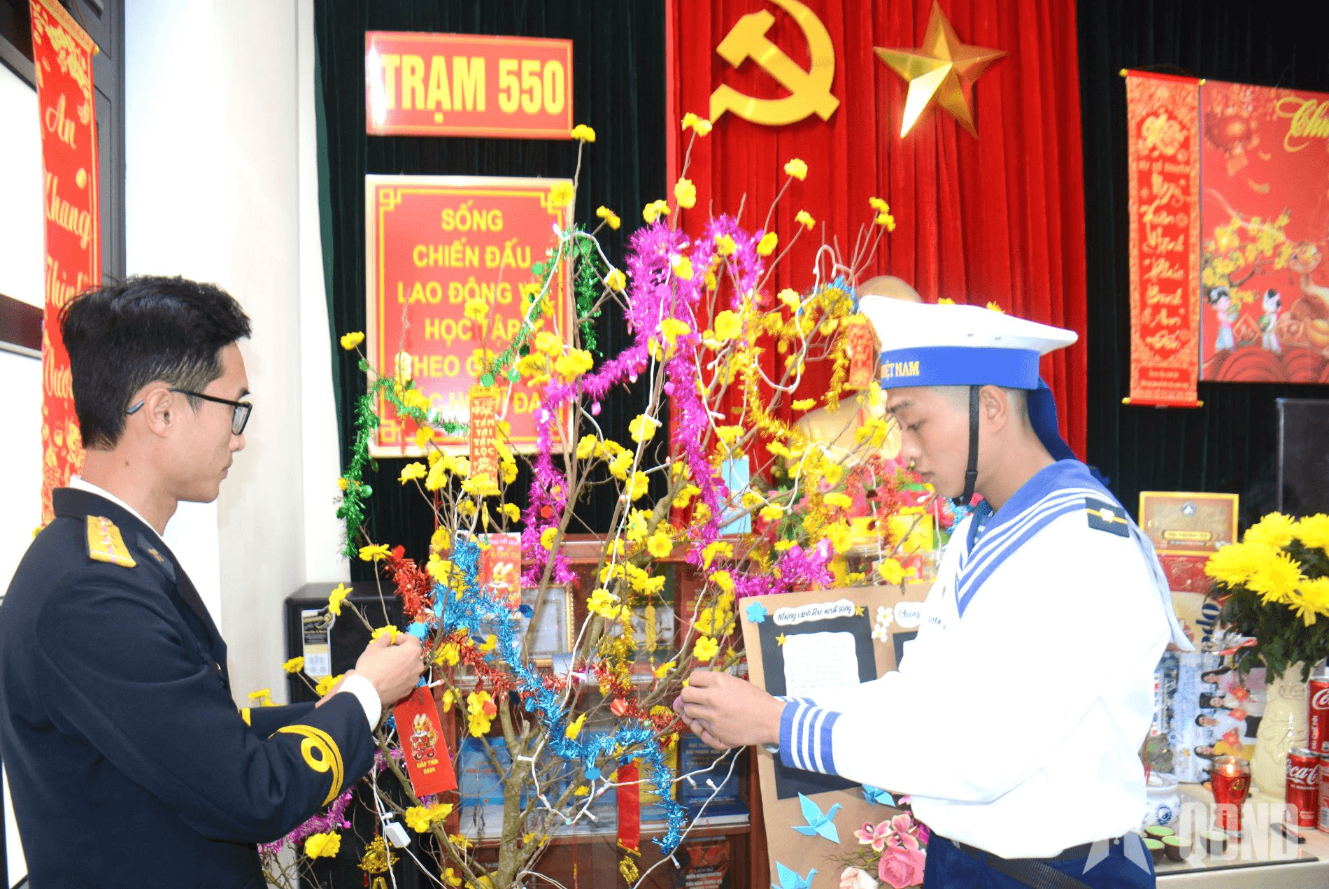 Giữ biển trên đỉnh Thới Lới