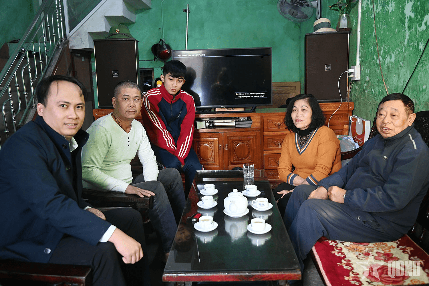 Quảng Ninh: Thủ khoa đầu vào Trường Đại học Hạ Long viết đơn tình nguyện lên đường nhập ngũ