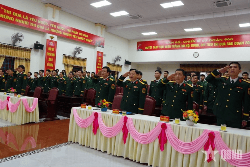 Sư đoàn 968 (Quân khu 4) chào cờ đầu năm mới ẤT Tỵ 2025