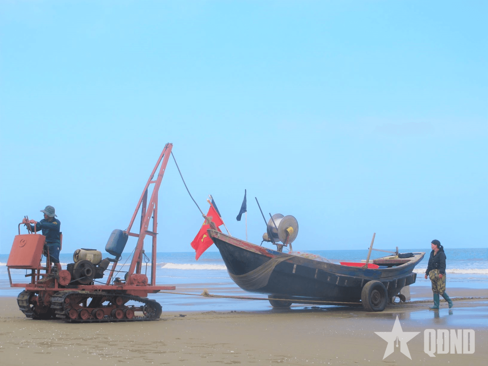 Ngư dân Hà Tĩnh bội thu trong những chuyến “xông biển” đầu năm