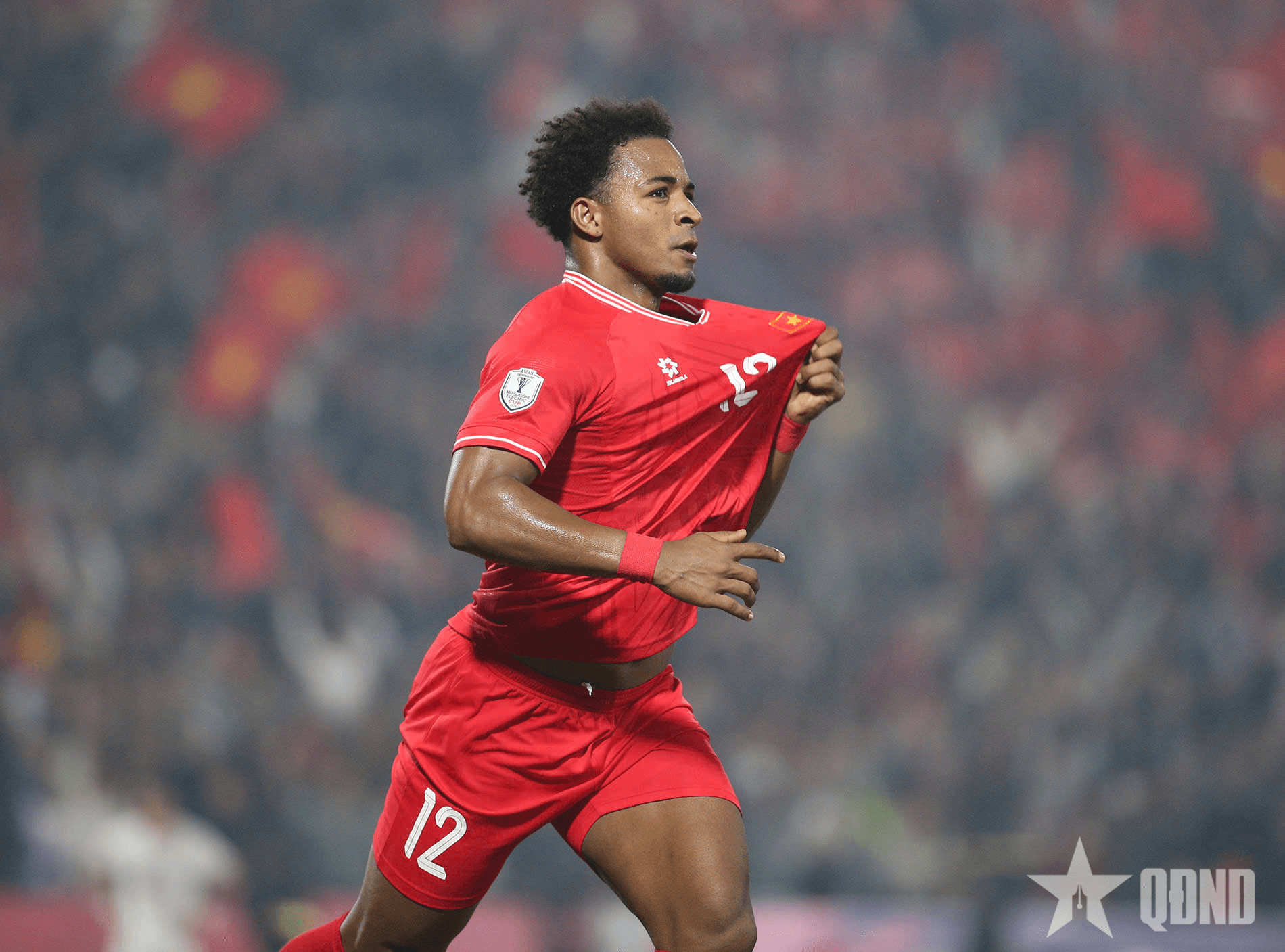 Tin thể thao ngày 1-2: Nam Định từ chối bán Xuân Son với giá 3 triệu USD, Man Utd bất bại tại vòng bảng Europa League