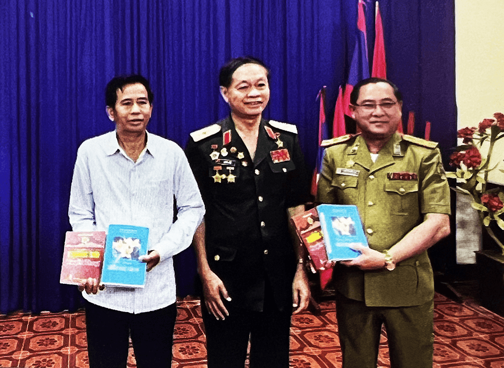 Ca gác trước Hiệp định Vientiane