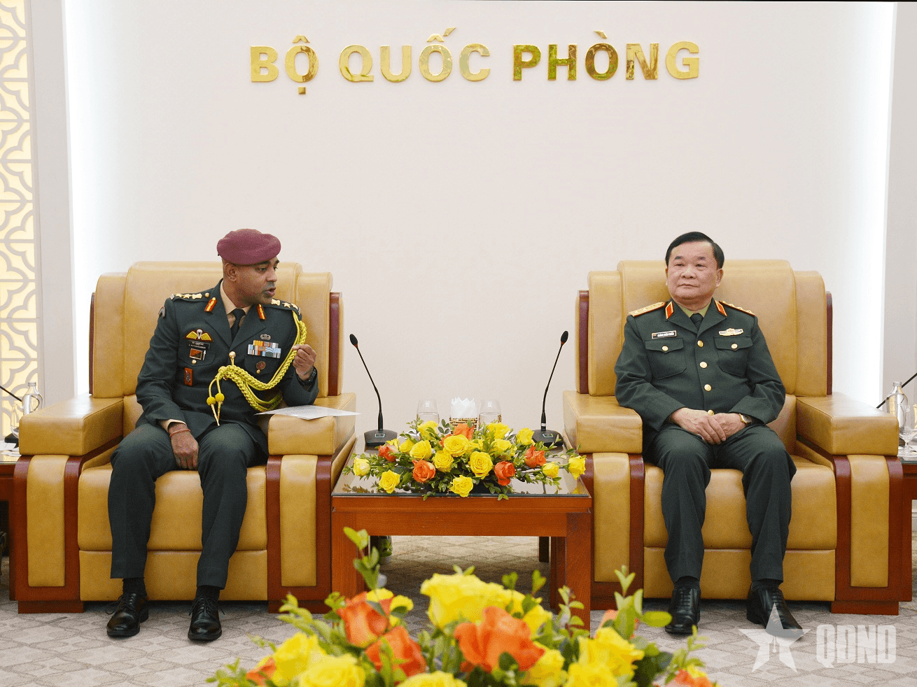 Thượng tướng Hoàng Xuân Chiến tiếp Tùy viên Quốc phòng Ấn Độ