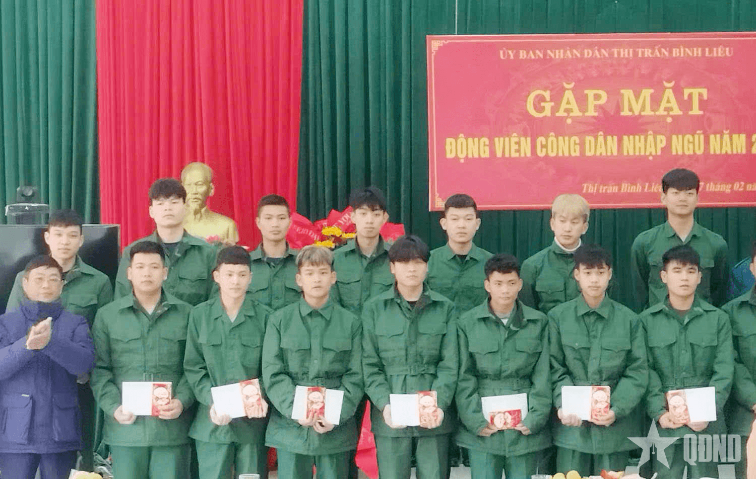 Huyện Bình Liêu (Quảng Ninh) gặp mặt thanh niên lên đường nhập ngũ