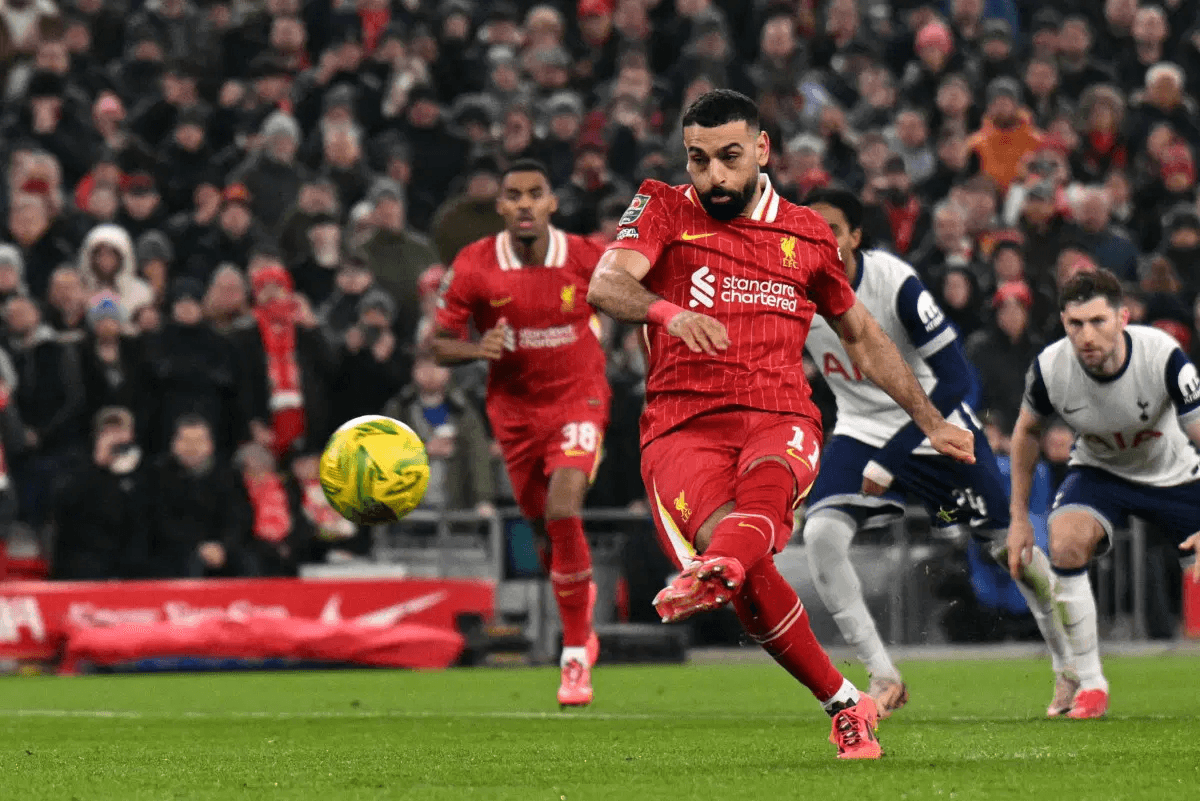 Tin thể thao (7-2): Liverpool ngược dòng vào chung kết Carabao Cup