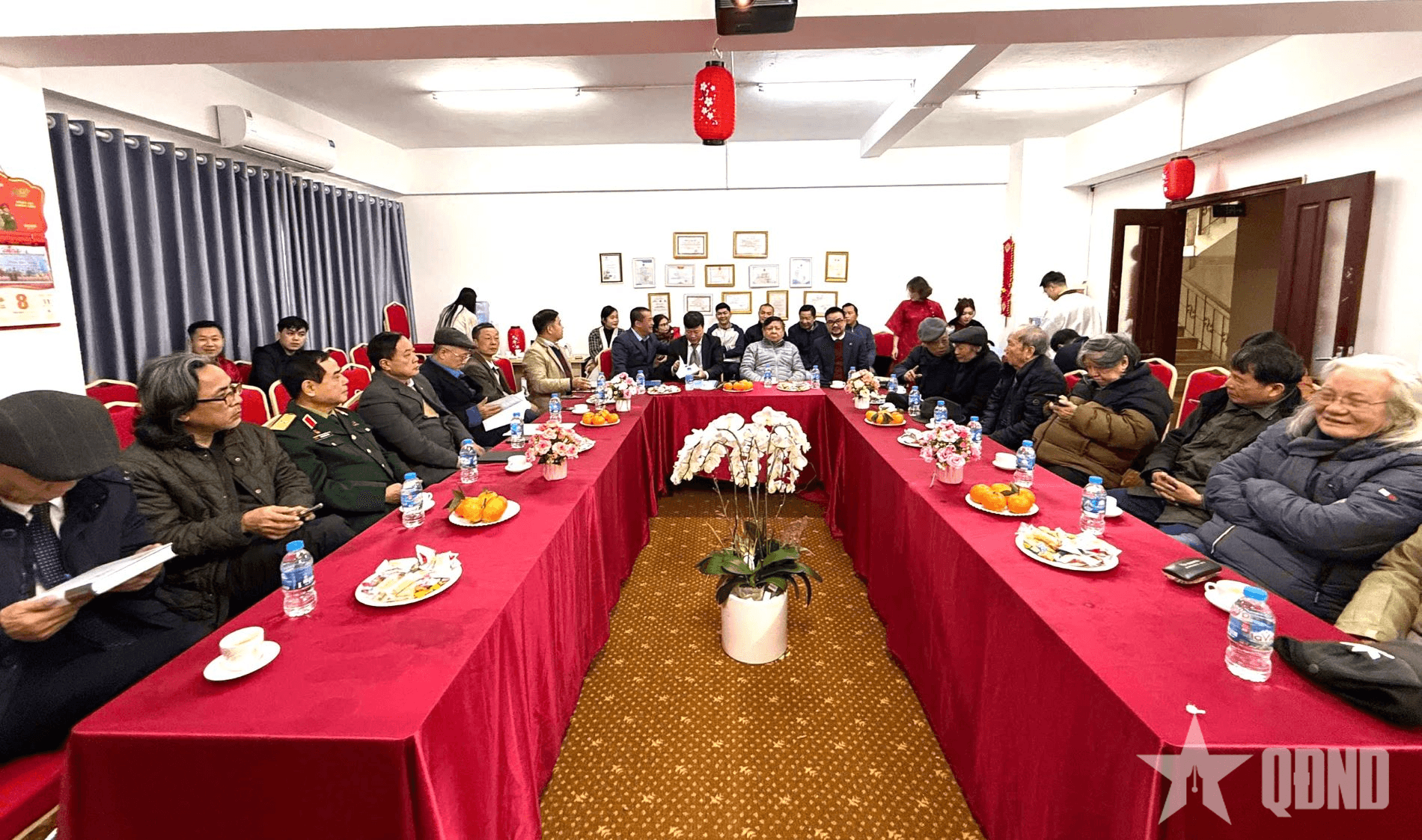 Công ty Cổ phần Văn hóa Đọc và Học Việt Nam thông qua một số dự án sách