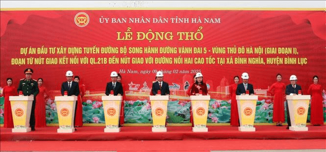Khởi công dự án đường bộ song hành đường Vành đai 5  - Vùng thủ đô Hà Nội