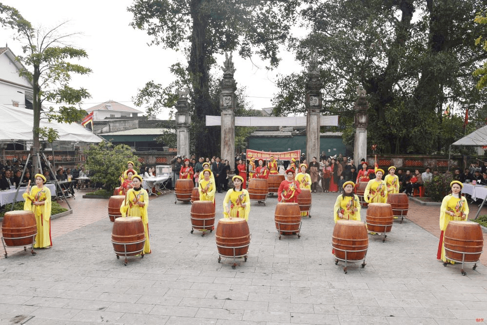 Hà Tĩnh tổ chức lễ giỗ Vua Mai Hắc Đế