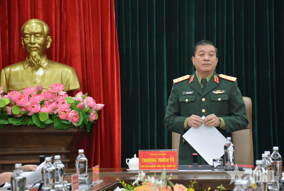 Trung tướng Trương Thiên Tô làm việc với các nhà hát Quân đội