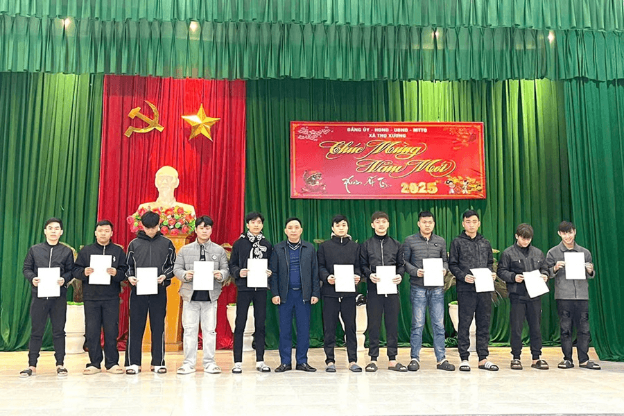 Sẵn sàng nhập ngũ