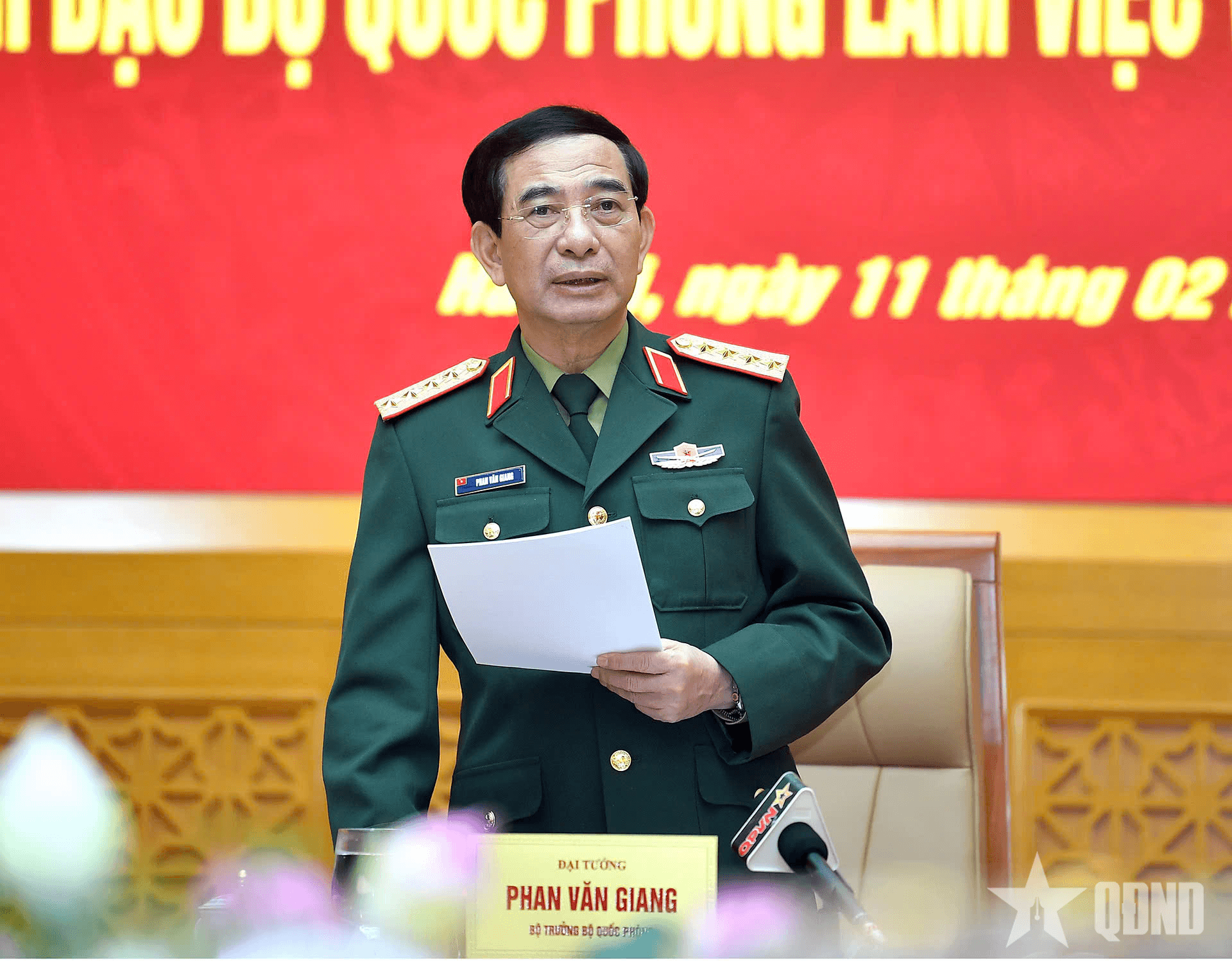 Bộ trưởng Phan Văn Giang chủ trì Hội nghị lãnh đạo Bộ Quốc phòng làm việc với Tổng cục Chính trị Quân đội nhân dân Việt Nam