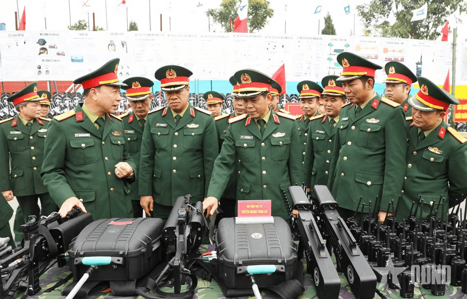 Bộ Tổng Tham mưu kiểm tra công tác chuẩn bị huấn luyện tại Bộ CHQS tỉnh Hưng Yên