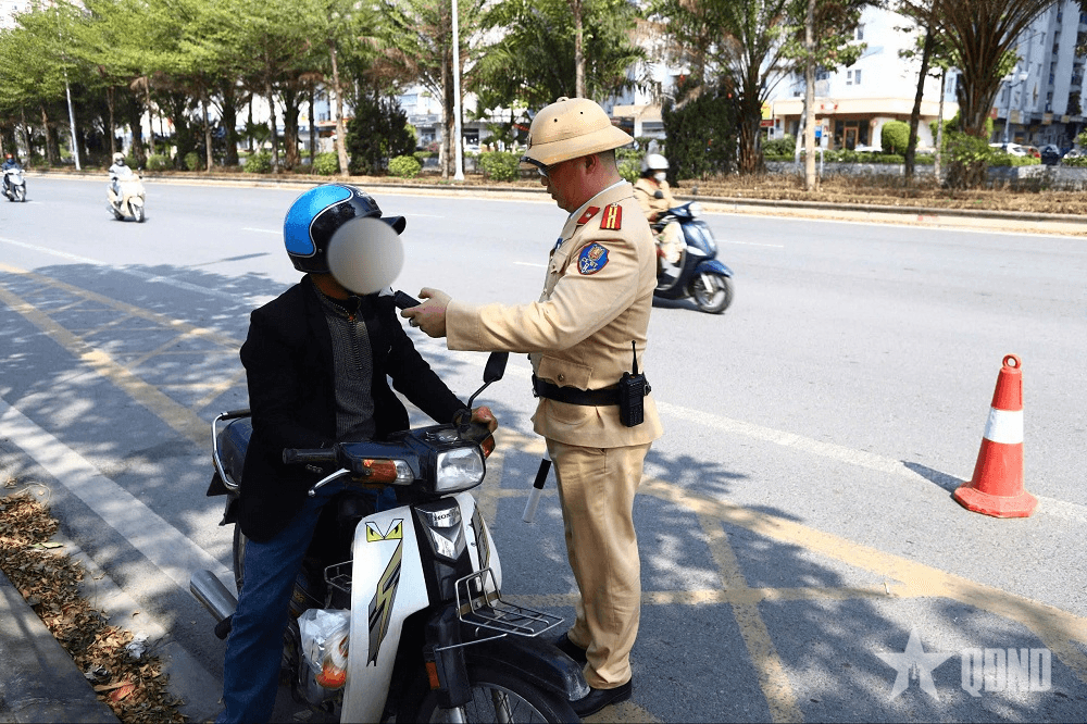Phát động chiến dịch truyền thông “Đã uống rượu bia - không lái xe”