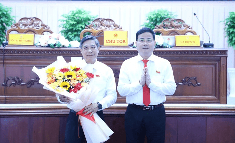 Bầu Chủ tịch UBND tỉnh và Chủ tịch HĐND tỉnh Hậu Giang