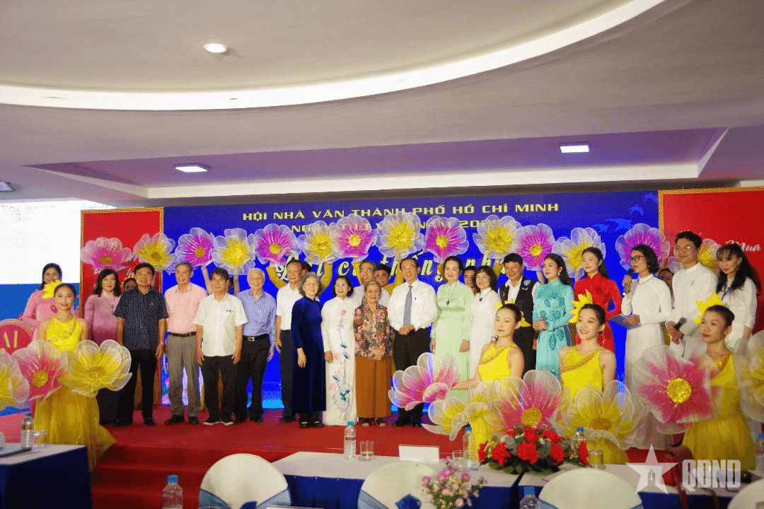 Hòa nhịp, ngân vang "Bài ca thống nhất"