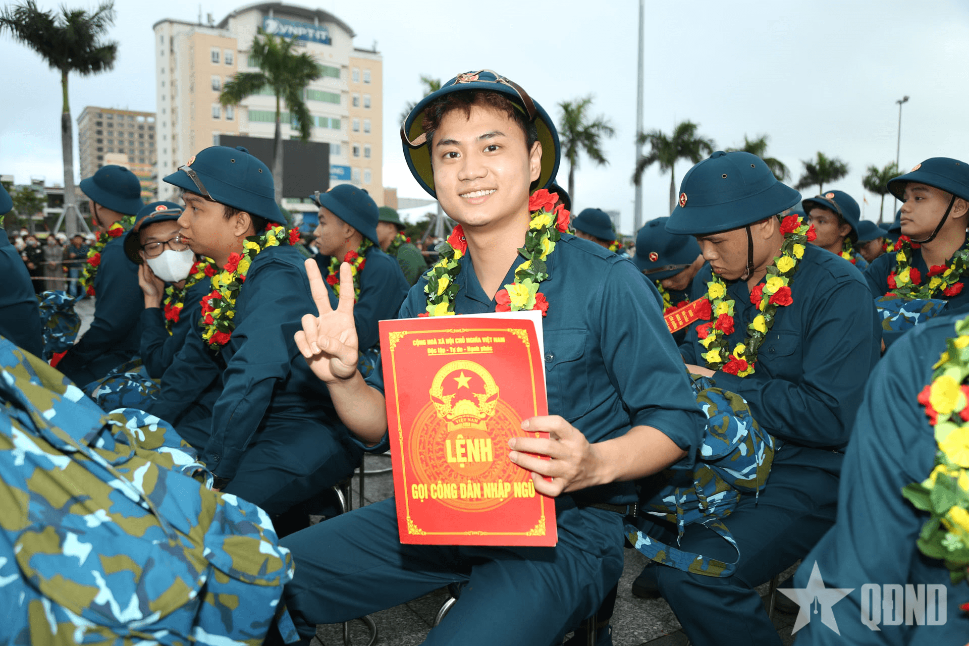 Rộn ràng trống hội tòng quân