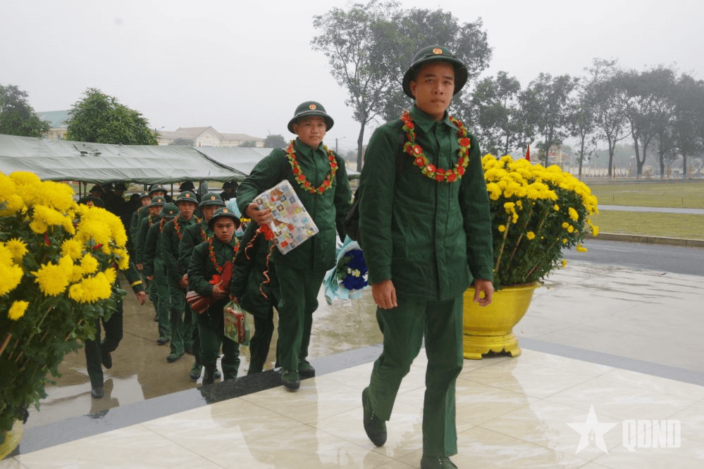 Bộ CHQS tỉnh Quảng Trị tổ chức đón nhận chiến sĩ mới chu đáo, an toàn