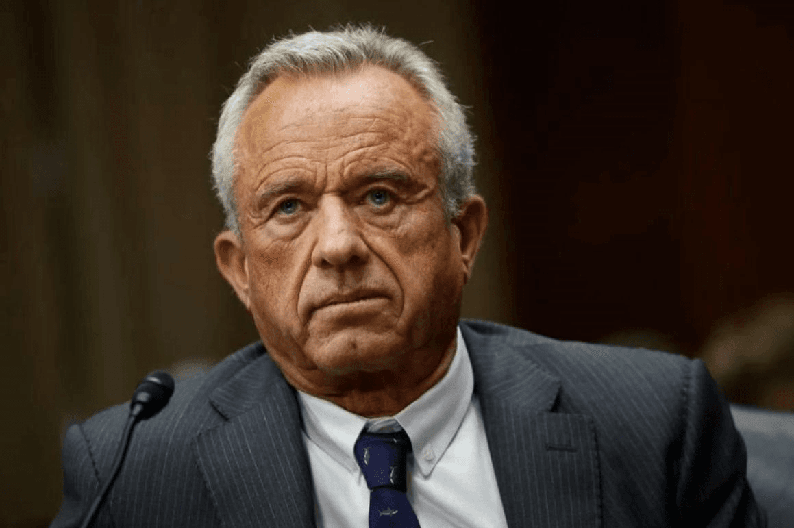 Thượng viện Mỹ phê chuẩn ông Robert F. Kennedy Jr. làm Bộ trưởng Bộ Y tế
