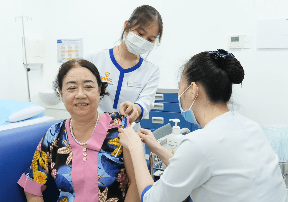 Bác sĩ của bạn: Cúm mùa có thể gây nhiều biến chứng nguy hiểm