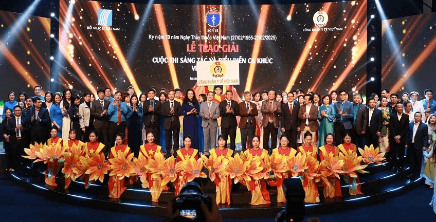 Công đoàn Y tế Việt Nam: Trao giải cuộc thi sáng tác và biểu diễn ca khúc tôn vinh cán bộ, người lao động ngành y tế