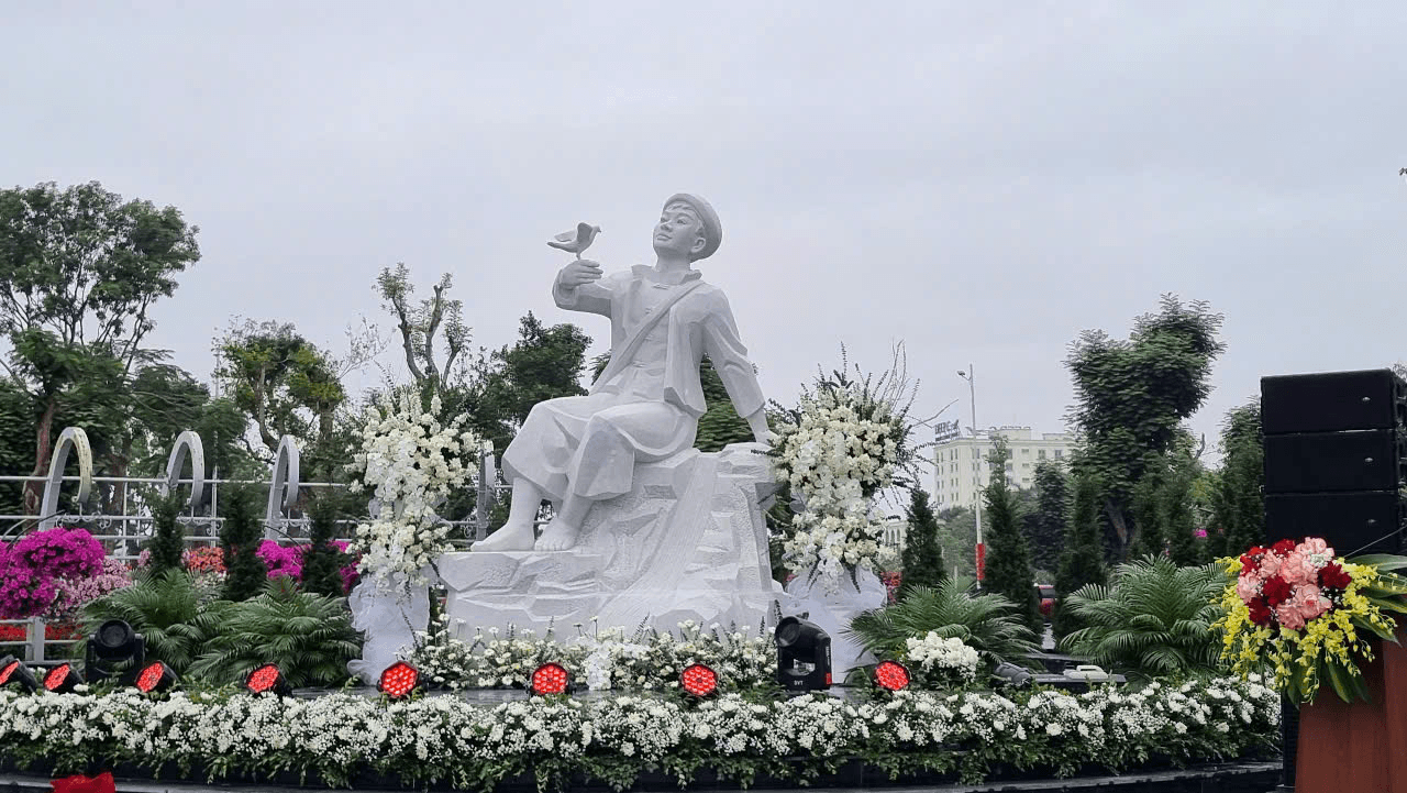 Hải Phòng: Khánh thành Tượng đài Anh hùng liệt sĩ Kim Đồng