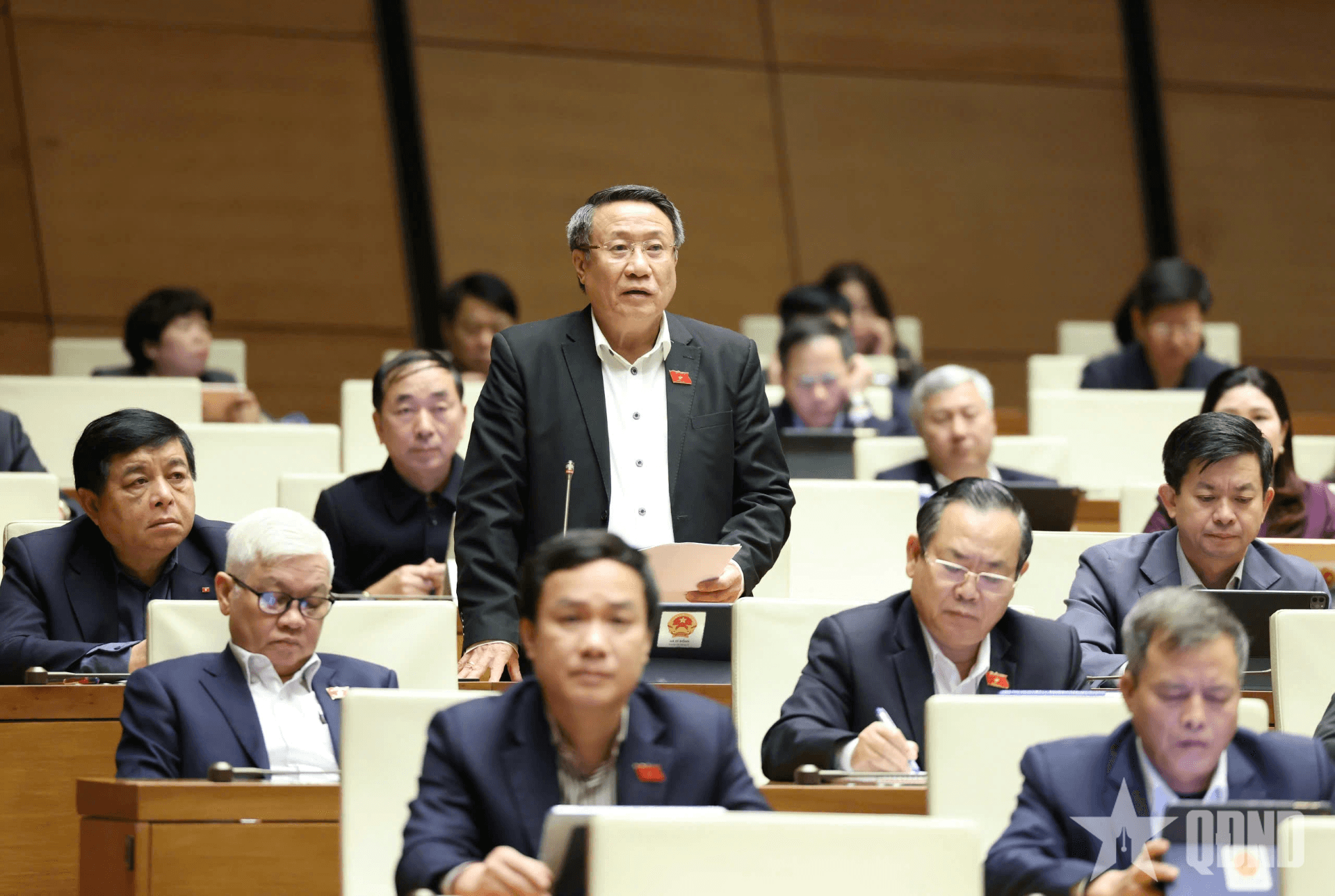 Thiết kế lại tổ chức chính quyền địa phương cho phù hợp với yêu cầu tinh gọn bộ máy