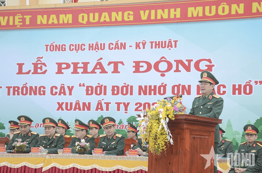 Thượng tướng Lê Huy Vịnh dự lễ phát động Tết trồng cây của Tổng cục Hậu cần - Kỹ thuật