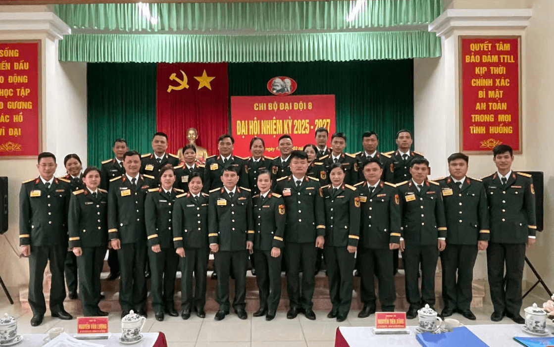 Binh chủng Thông tin liên lạc: Đảng ủy Lữ đoàn 134 chỉ đạo tổ chức thành công Đại hội chi bộ làm trước