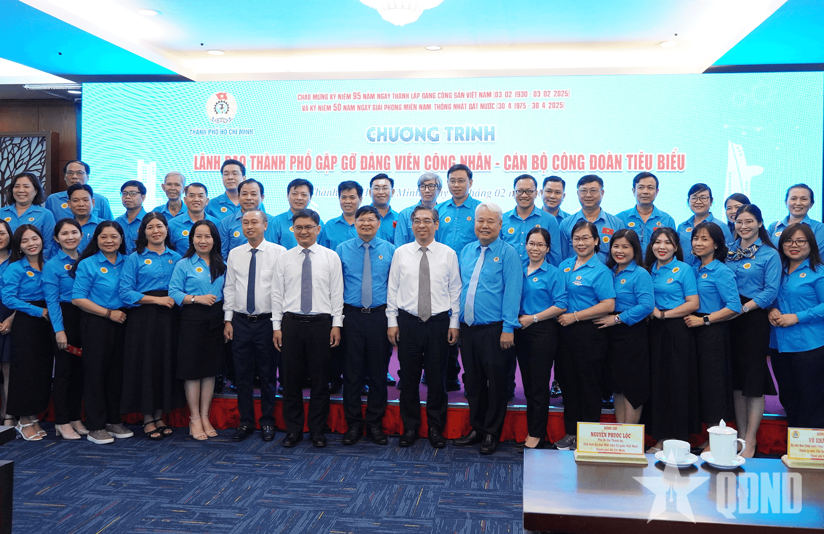 Lãnh đạo TP Hồ Chí Minh gặp gỡ đảng viên công nhân, cán bộ công đoàn tiêu biểu