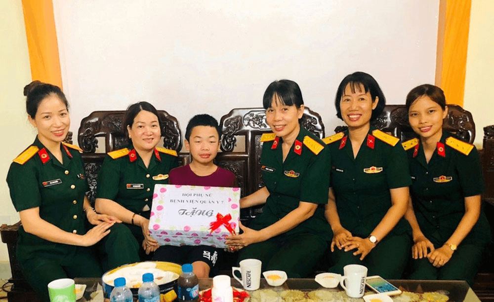 Cán bộ phụ nữ tận tâm trong mỗi nhiệm vụ