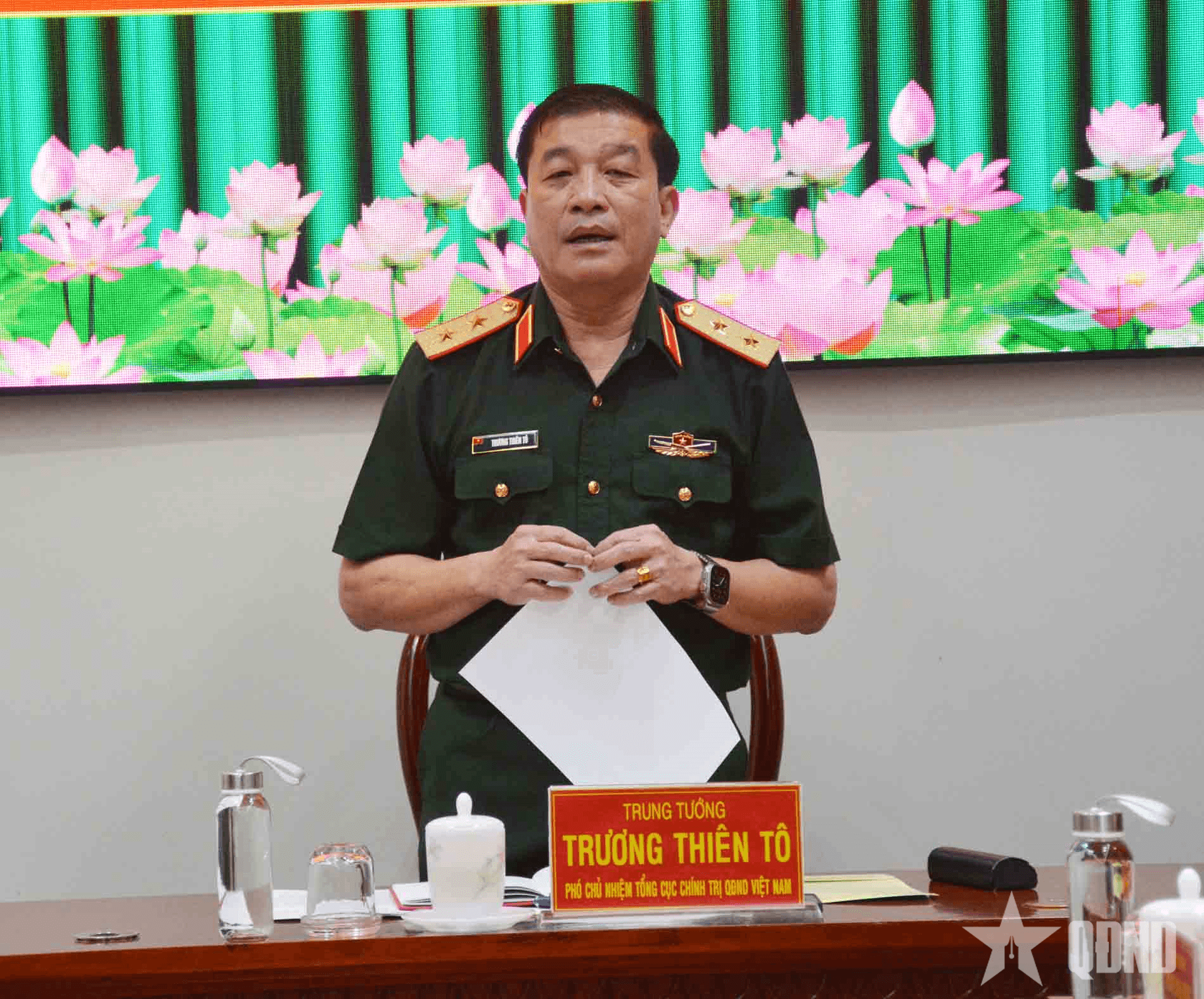 Trung tướng Trương Thiên Tô kiểm tra công tác chuẩn bị phát động thi đua tại Bộ tư lệnh TP Hồ Chí Minh