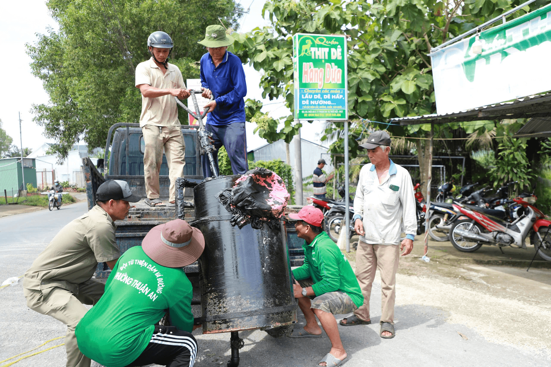 Đội thiện nguyện đa năng