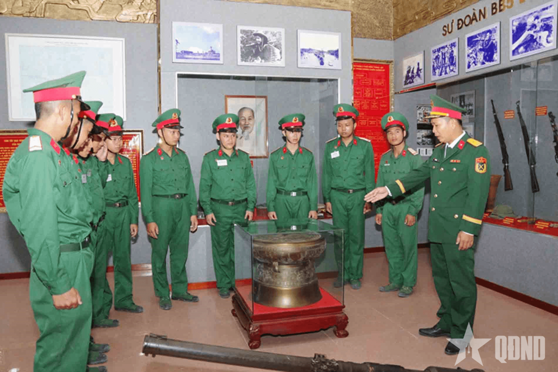 Sư đoàn 5 (Quân khu 7) đa dạng hình thức giáo dục truyền thống cho chiến sĩ mới