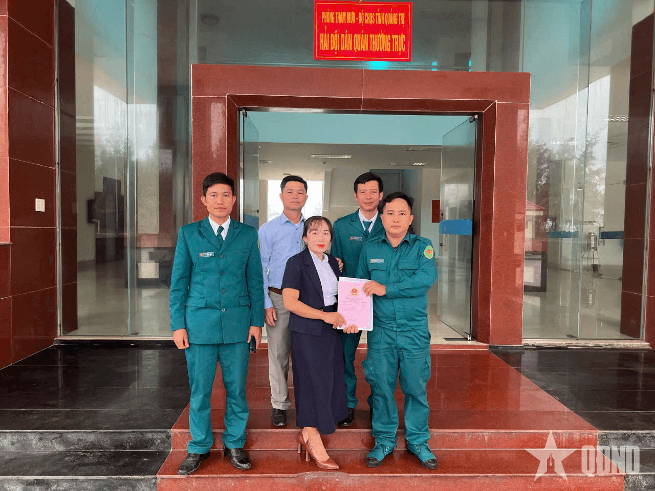 Hành động đẹp của chiến sĩ dân quân Nguyễn Viết Hưng