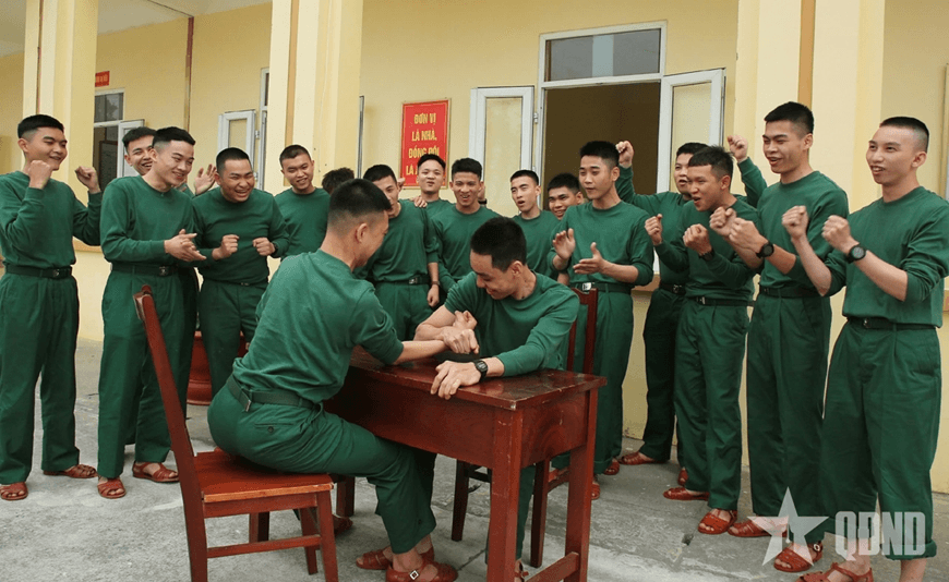 Yêu thương chân thành - điểm tựa để chiến sĩ mới hòa nhập