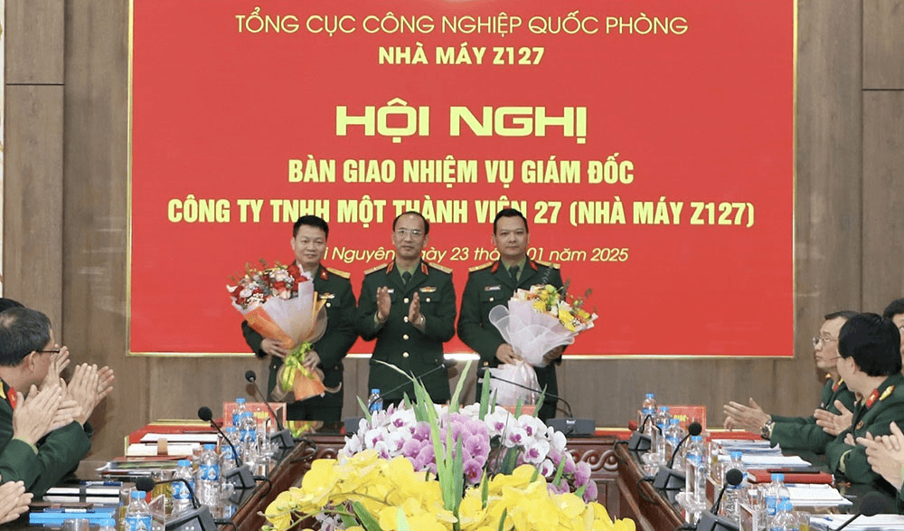 Xứng danh đơn vị anh hùng trong kháng chiến