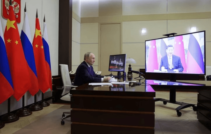 Chủ tịch Trung Quốc Tập Cận Bình điện đàm với Tổng thống Nga Vladimir Putin