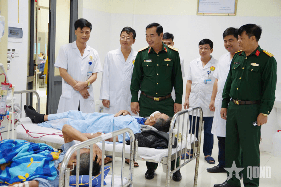 “Sáng y đức, vững y thuật” ở Bệnh viện Quân y 5