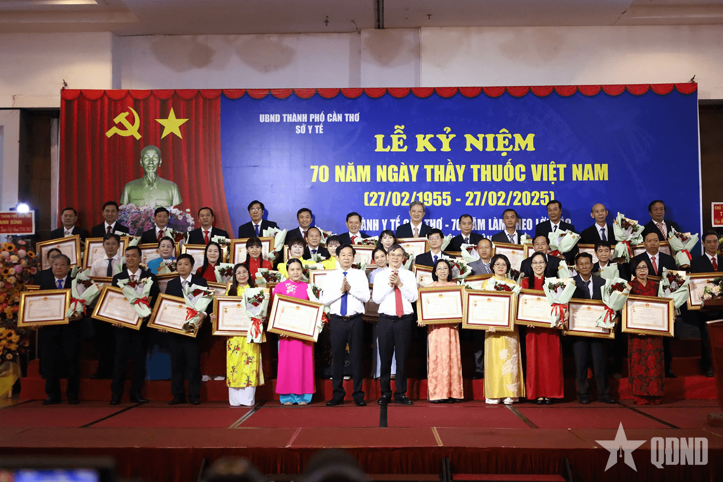 Cần Thơ: Gặp mặt kỷ niệm 70 năm Ngày Thầy thuốc Việt Nam
