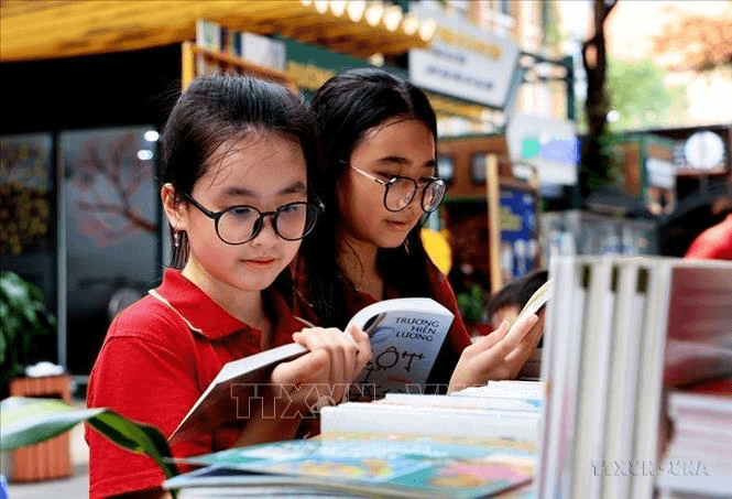 Khuyến khích phát triển văn hóa đọc