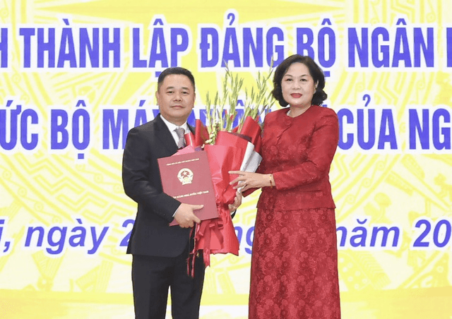 Điều động, bổ nhiệm Phó thống đốc Ngân hàng Nhà nước Việt Nam và một số Thứ trưởng Bộ Tài chính

​