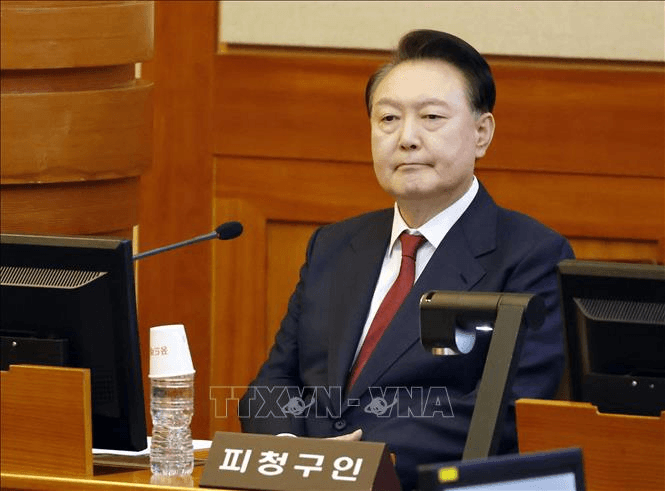 Tổng thống Yoon Suk Yeol xin lỗi người dân Hàn Quốc