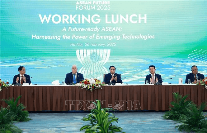 Thủ tướng Phạm Minh Chính dự tọa đàm ASEAN đón đầu tương lai, làm chủ công nghệ mới nổi