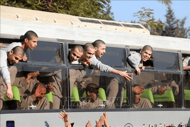 Israel đề xuất gia hạn giai đoạn 1 của thỏa thuận ngừng bắn tại Gaza