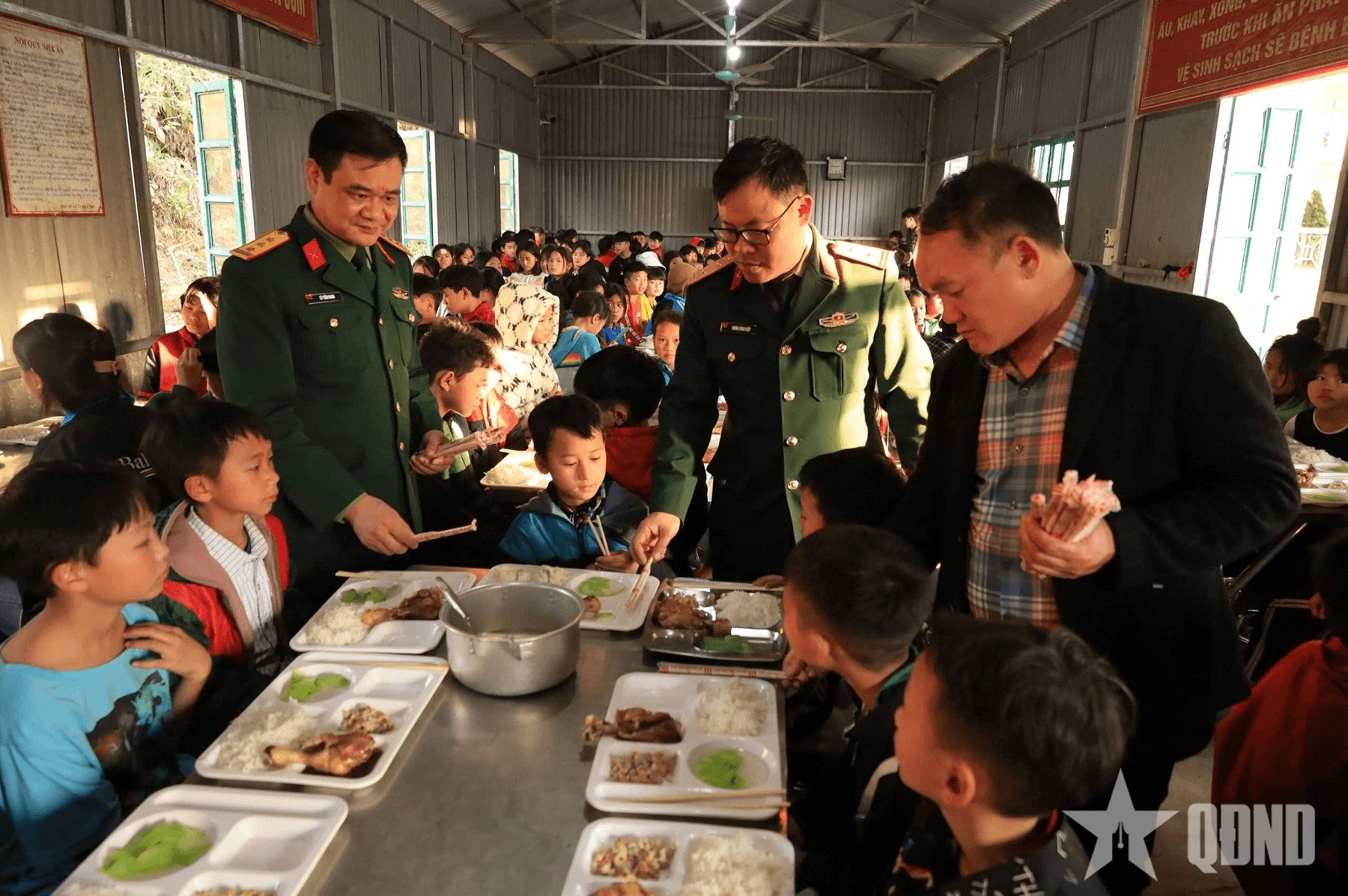 Tăng cường hỗ trợ đồng bào tỉnh Lào Cai