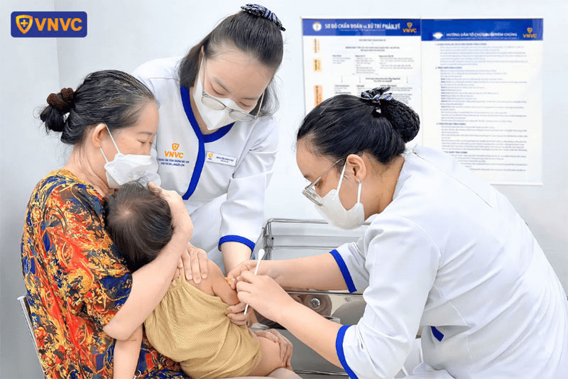 Hà Nội: Số ca mắc sởi, tay chân miệng ở mức cao