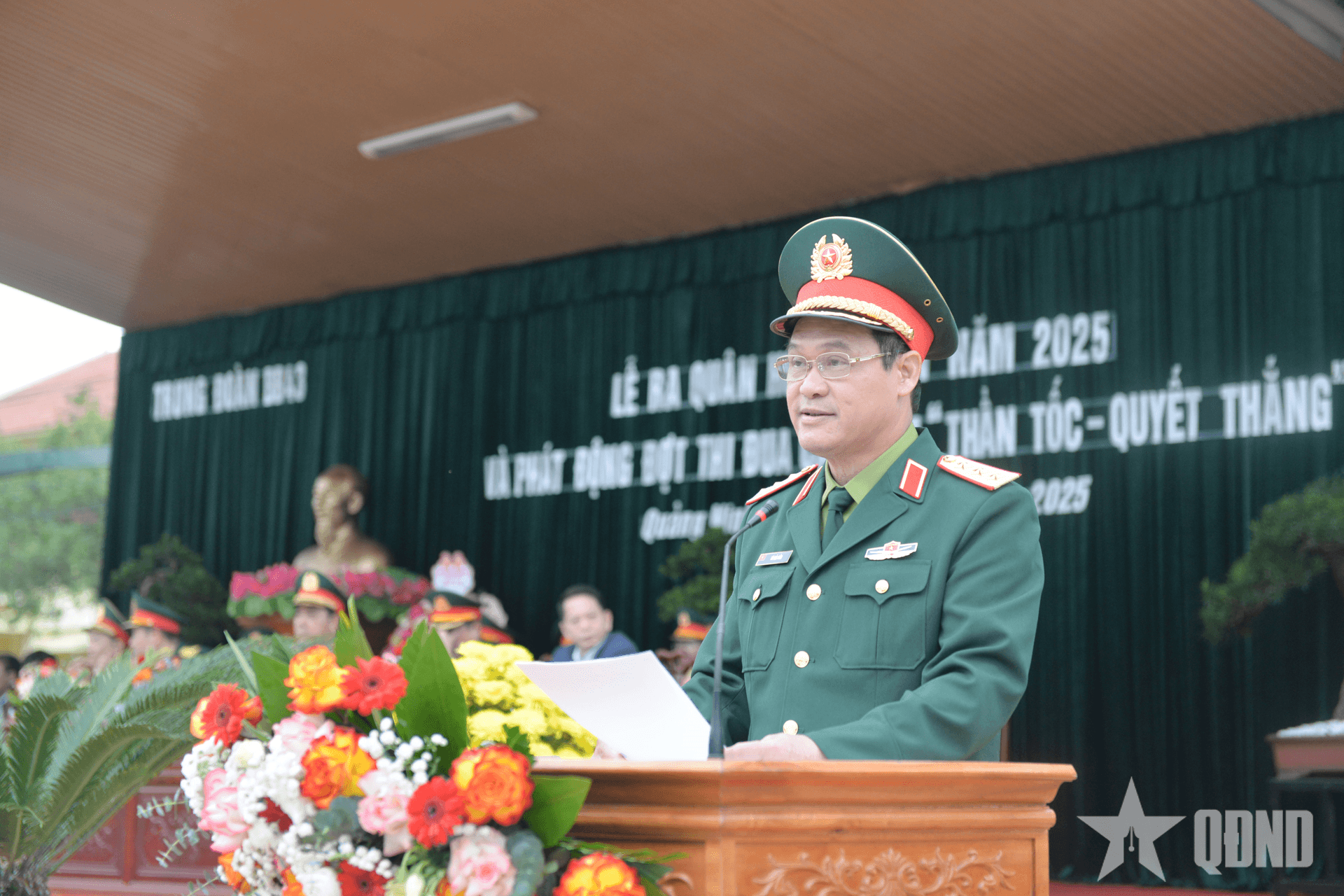 Thượng tướng Vũ Hải Sản dự Lễ ra quân huấn luyện tại Trung đoàn 43