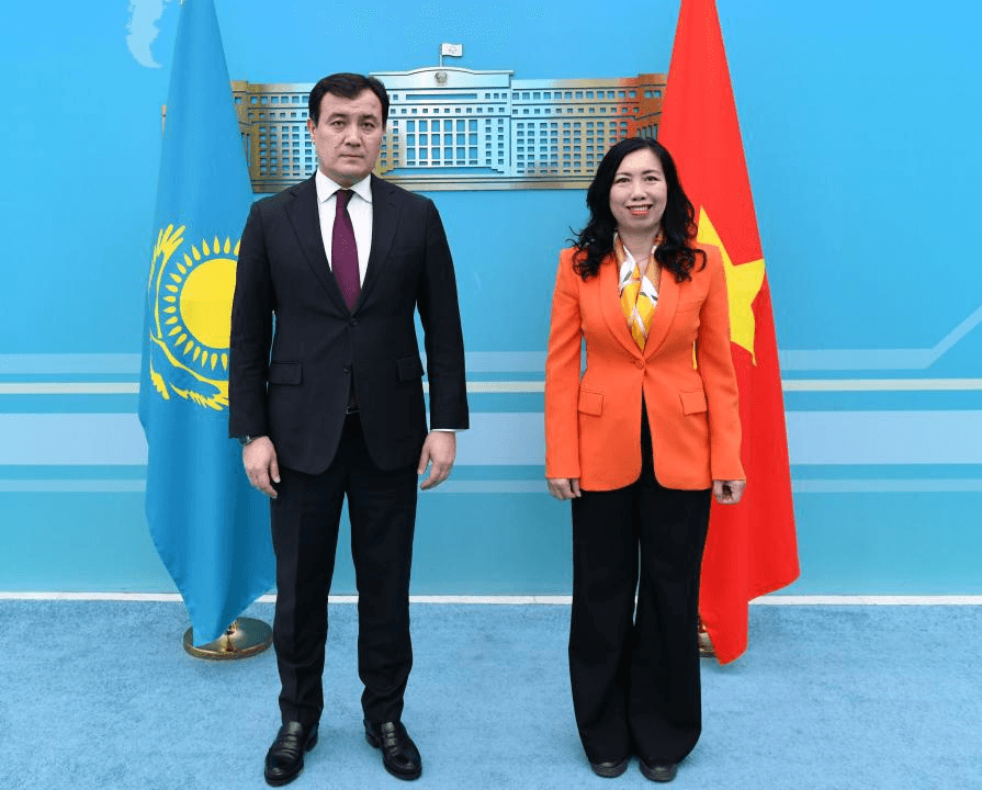 Tham vấn chính trị Việt Nam - Kazakhstan