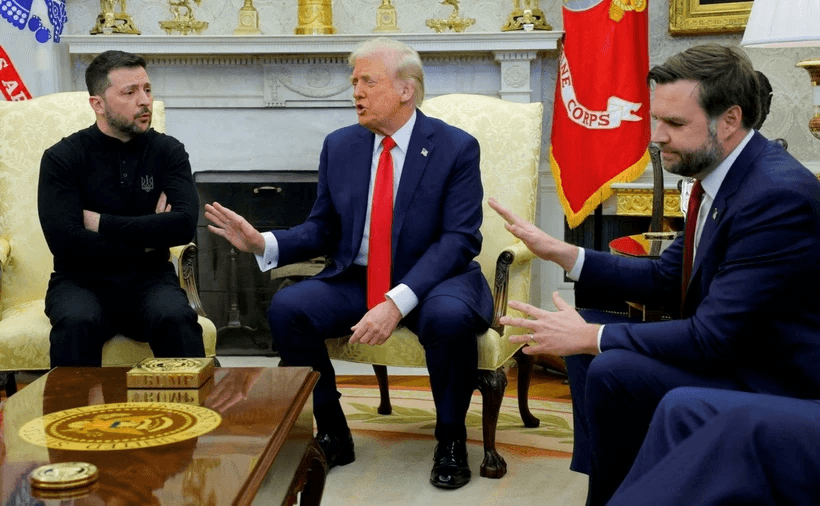 Mỹ tạm dừng viện trợ quân sự cho Ukraine