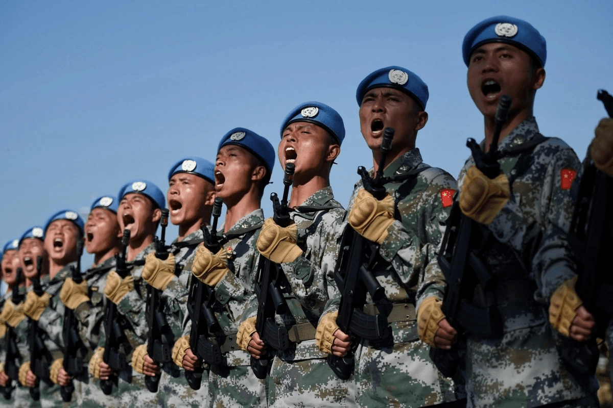 Trung Quốc tăng ngân sách quốc phòng năm 2025